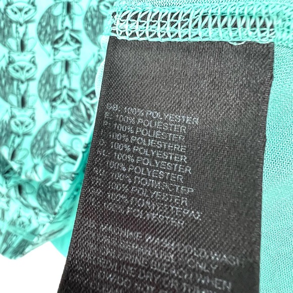 The North Face Womens Fox Base Layer Stretchy Blouse Shirt Top Skiing Snow Cozy - Picture 8 of 10